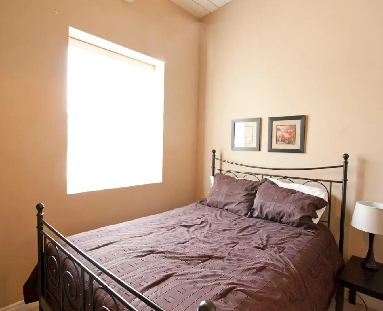 Superior 3 Apartment Niagara Falls